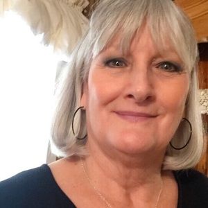 Meet your Posher, Brenda